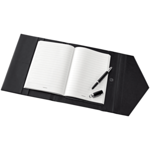 augumented-paper-montblanc-lo-stivale-dettaglio-1 Augumented paper Montblanc Lo stivale dettaglio 1